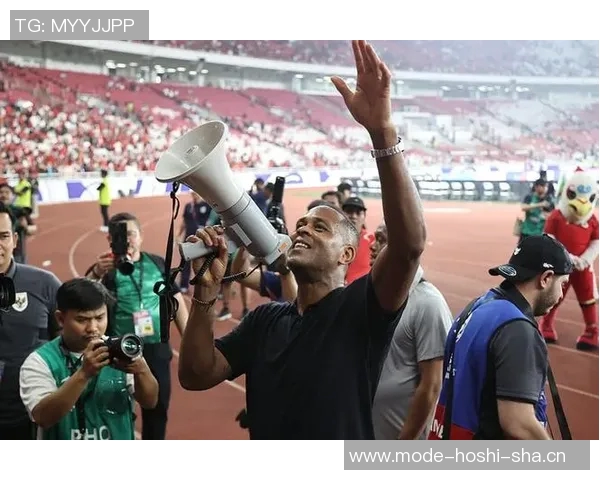 印尼媒体报道解雇克鲁伊维特需支付14个月年薪180亿印尼盾 印尼媒体报道解雇克鲁伊维特需支付14个月年薪180亿印尼盾