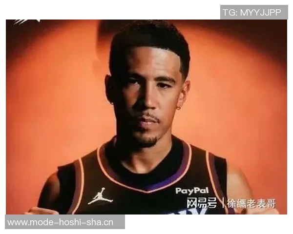 布克盛赞马威充满活力展现内线全能特质令人期待 布克盛赞马威充满活力展现内线全能特质令人期待